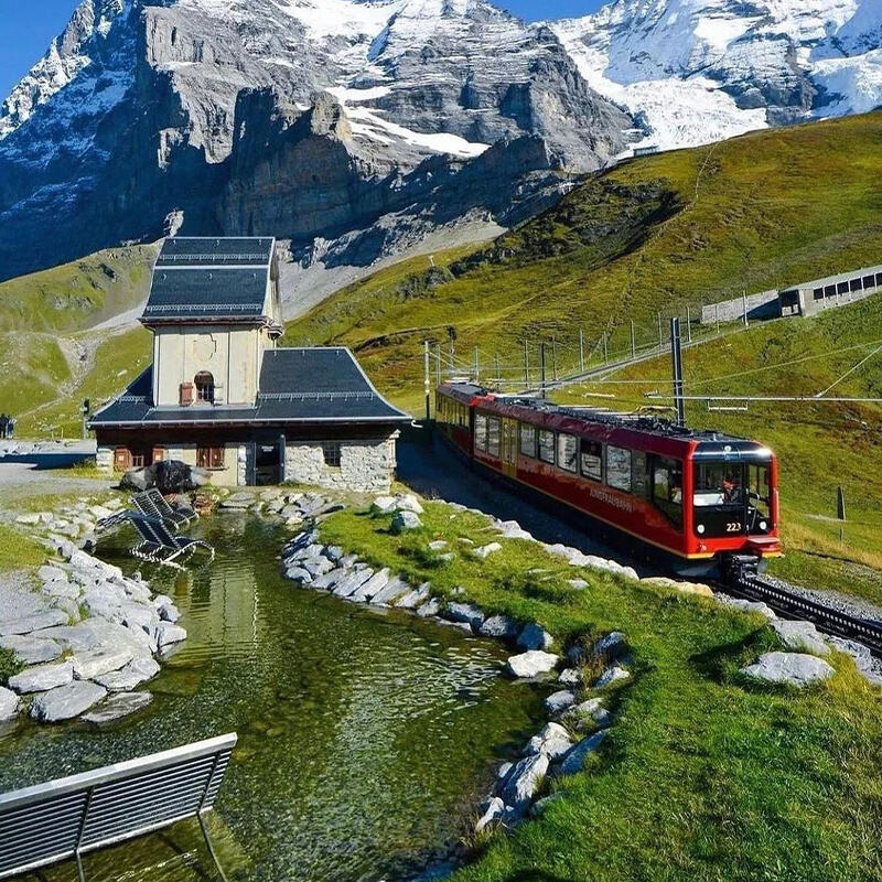 定制旅行瑞士一地自由行少女阿尔卑斯山因特拉肯苏黎世日内瓦旅游 图 2